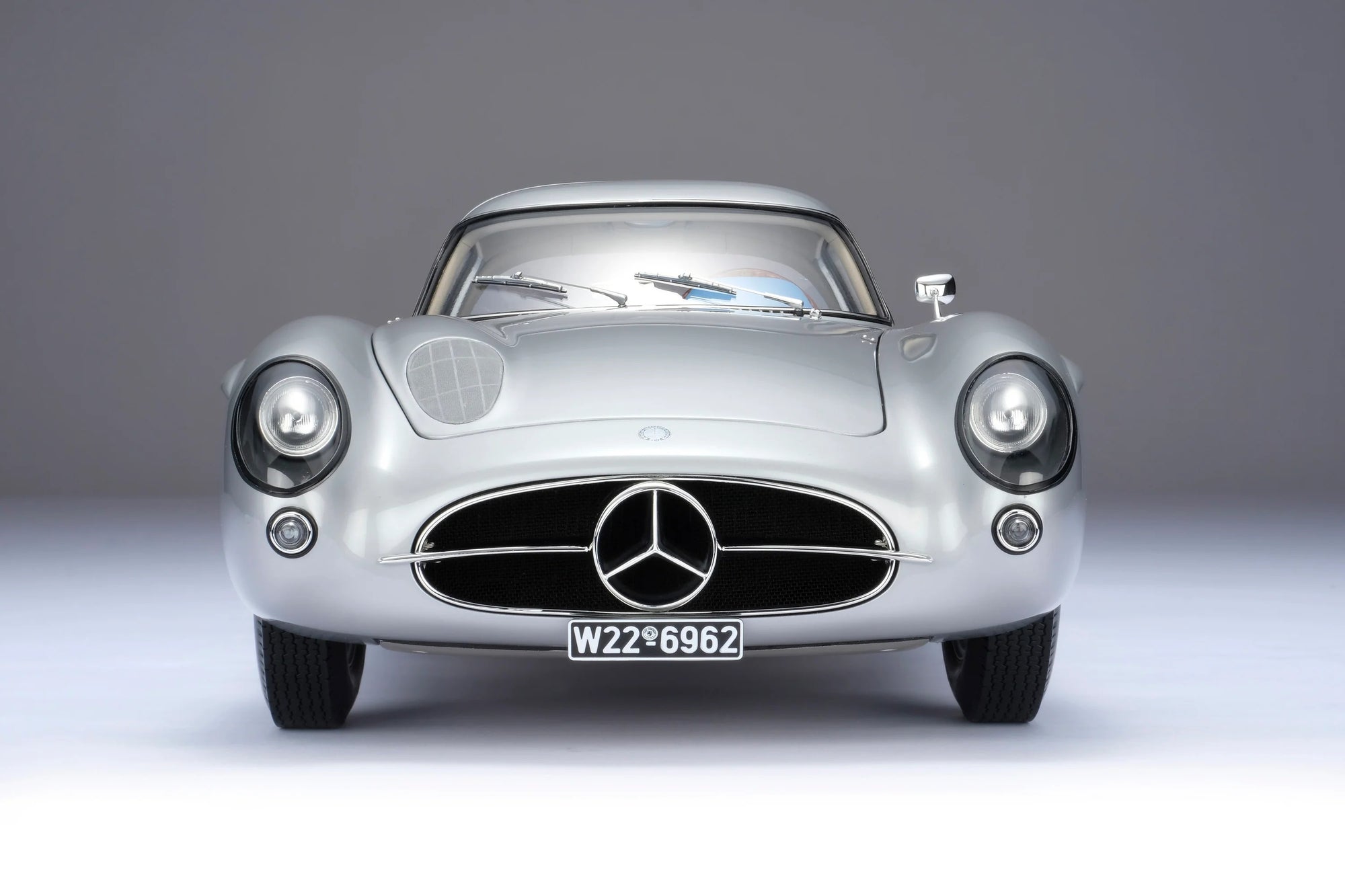 Mercedes-Benz 300 SLR Uhlenhaut Coupe (1955) | Limited Edition