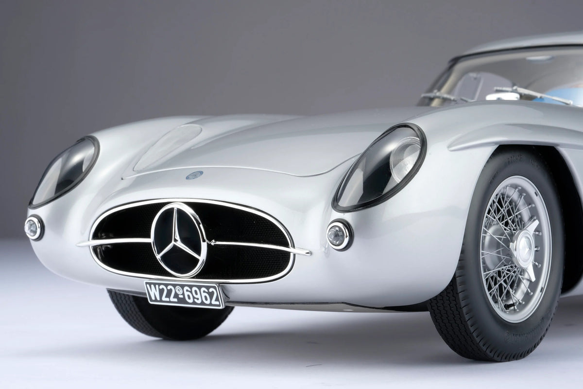 Mercedes-Benz 300 SLR Uhlenhaut Coupe (1955) | Limited Edition
